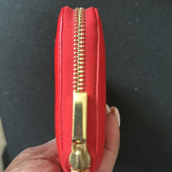 Tory Burch Red Leather Continental Wallet - Gold-Tone Hardware - Picture 7 of 7